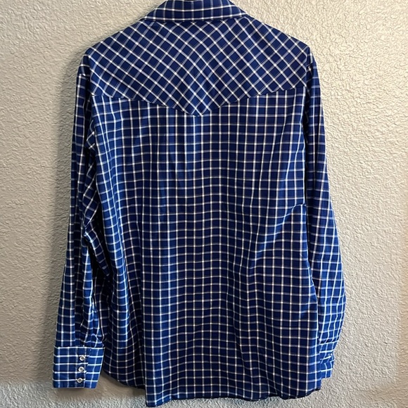Wrangler Retro Western Long Sleeve size M Pearl snaps - Picture 2 of 5